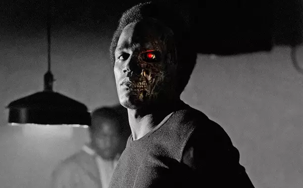 OJ Simpson was originally cast to play Terminator, but director James Cameron did not feel that Simpson would be believable as a killer.
