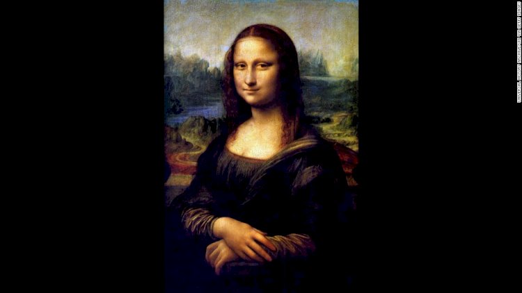 Mona Lisa was stolen from the Louvre in 1911, which drew more visitors to see the empty space than the actual painting.